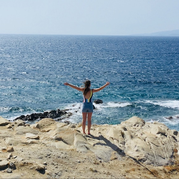 Meet your Posher, Marissa - Picture 1 of 1